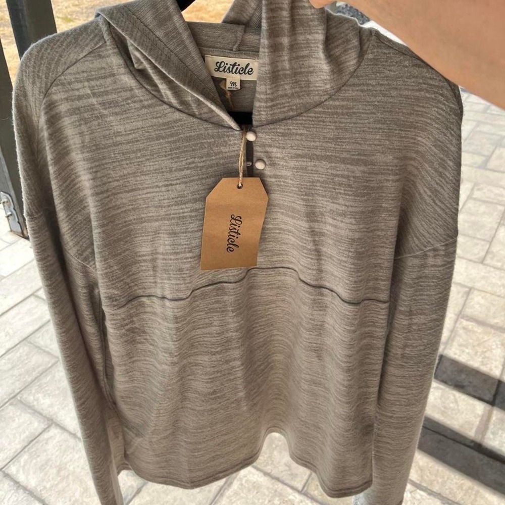 Listicle NWT Grey Long Sleeve Button Hoodie Cozy Casual Weekend Size M